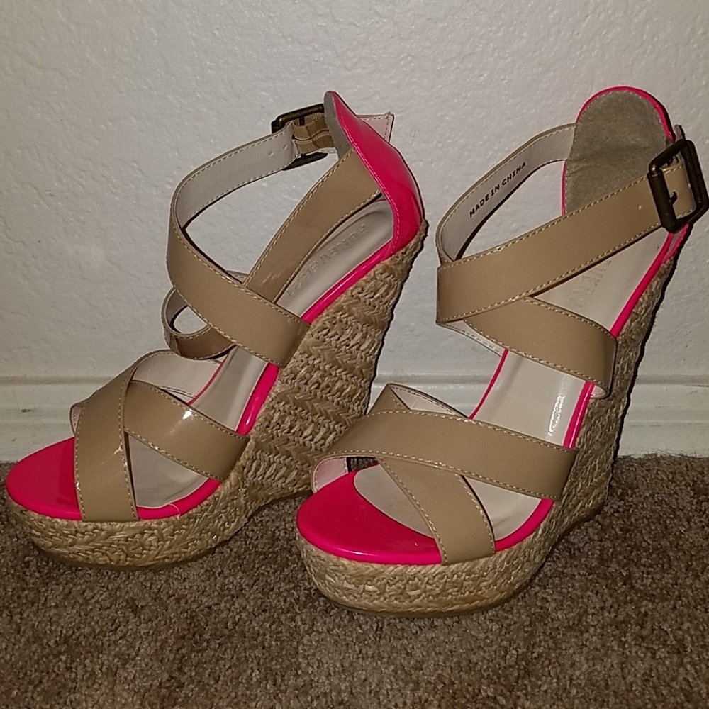 Forever 21 F21 Neon pink nude platform wedge